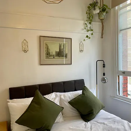 Modern Flat In Victorian West Kensington Mansion Apartment London Exterior photo